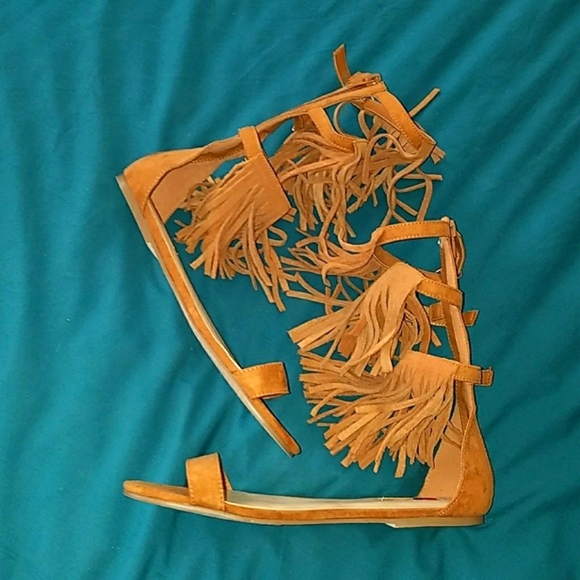 Forever 21 sandals - Picture 3 of 7